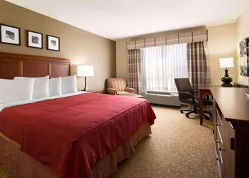 Baymont Inn & Suites by Wyndham Morrow/Atlanta I-75 South hotel thumbnail 6