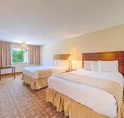 Town and Country Inn & Resort hotel detail image 7