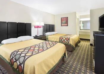 Super 8 by Wyndham Decatur/Lithonia/Atl Area hotel thumbnail 6