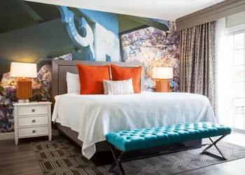 Hotel Indigo Atlanta-Vinings Ballpark Area by IHG hotel thumbnail 2
