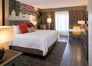 Hotel Indigo Atlanta-Vinings Ballpark Area by IHG hotel thumbnail 3