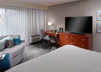 Courtyard by Marriott Atlanta Alpharetta hotel thumbnail 6