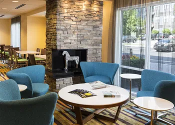 Fairfield Inn & Suites by Marriott Atlanta Buckhead hotel thumbnail 3