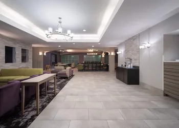 La Quinta Inn & Suites by Wyndham Atlanta Stockbridge hotel thumbnail 2