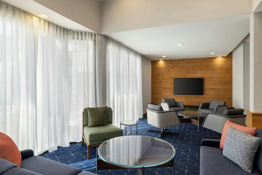 Courtyard by Marriott Atlanta Northlake hotel detail image 2