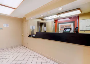 Extended Stay America Select Suites Atlanta Cumberland Mall hotel thumbnail 2