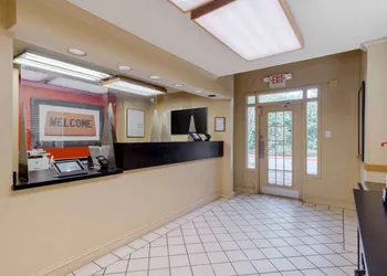 Extended Stay America Select Suites Atlanta Cumberland Mall hotel thumbnail 3