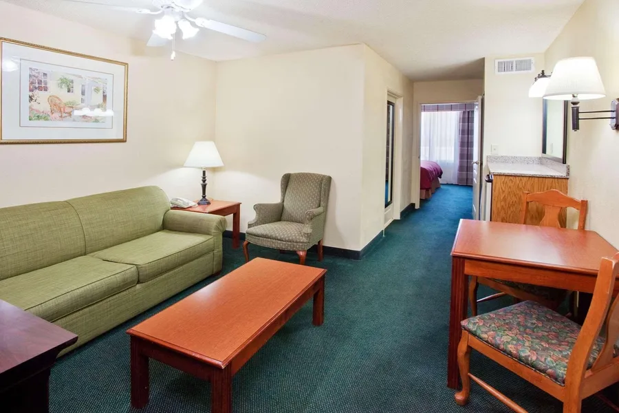 Country Inn & Suites by Radisson, Hiram, GA hotel detail image 6