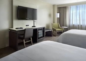Atlanta Airport Marriott hotel thumbnail 7
