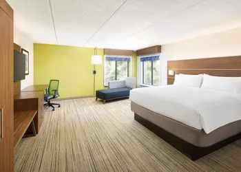 Holiday Inn Express & Suites Atlanta - Tucker Northlake by IHG hotel thumbnail 7