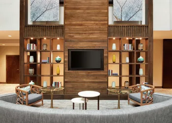 Embassy Suites by Hilton Atlanta Alpharetta hotel thumbnail 4