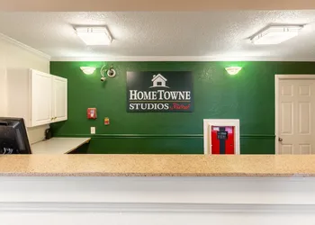 HomeTowne Studios by Red Roof Atlanta - Norcross Downtown hotel thumbnail 3