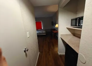 Budgetel Inns & Suites - Atlanta Galleria Stadium hotel thumbnail 6