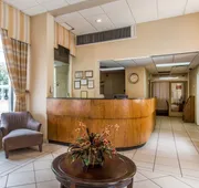 Econo Lodge Atlanta College Park hotel detail image 4