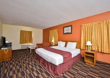 Red Carpet Inn Newark Irvington, NJ hotel thumbnail 4