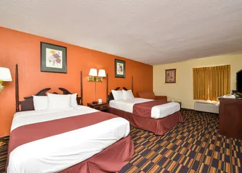 Red Carpet Inn Newark Irvington, NJ hotel thumbnail 6