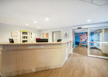 Sonesta Simply Suites Jersey City hotel thumbnail 3