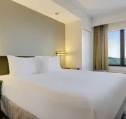 SpringHill Suites by Marriott Newark Liberty International hotel detail image 4