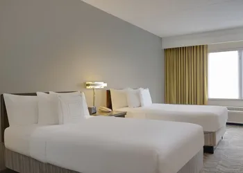 SpringHill Suites by Marriott Newark Liberty International hotel thumbnail 5