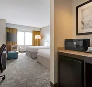 SpringHill Suites by Marriott Newark Liberty International hotel detail image 7