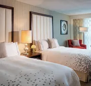 Renaissance Newark Airport Hotel hotel detail image 7