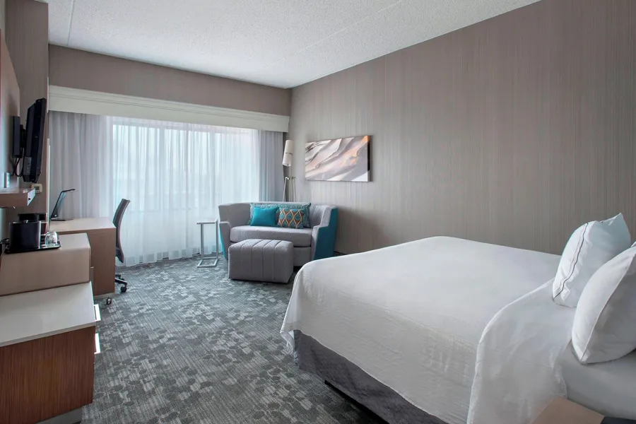 Courtyard by Marriott Newark Elizabeth hotel detail image 6