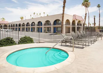 Travelodge by Wyndham Indio hotel thumbnail 6