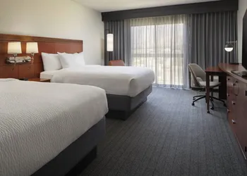 Courtyard By Marriott Palm Springs hotel thumbnail 7