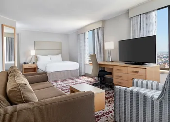 DoubleTree by Hilton Philadelphia Center City hotel thumbnail 8
