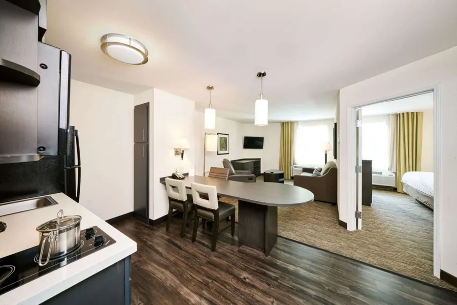 Sonesta Simply Suites Philadelphia Mount Laurel hotel detail image 6