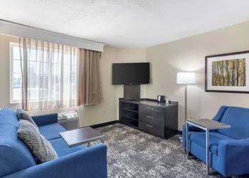 Executive Residency by Best Western Philadelphia-Willow Grove hotel thumbnail 6