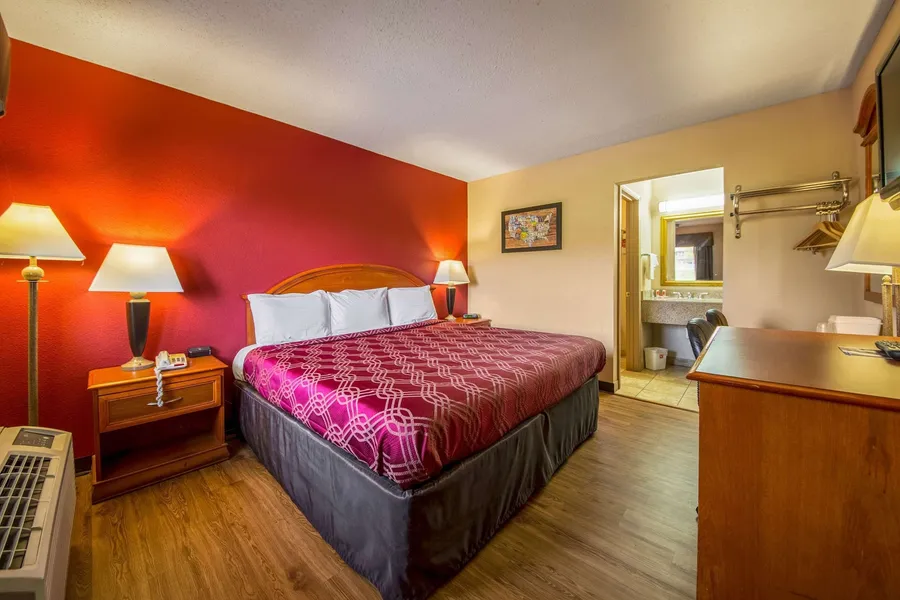 Econo Lodge Mount Laurel - Philadelphia East hotel detail image 6