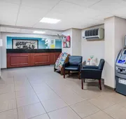 Super 8 by Wyndham Mount Laurel hotel detail image 3