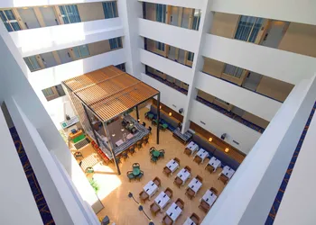 Embassy Suites by Hilton Philadelphia Valley Forge hotel thumbnail 8