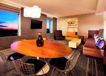 Aloft by Marriott Mount Laurel hotel thumbnail 8