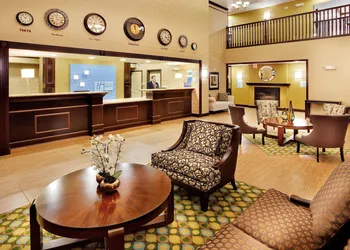 Holiday Inn Express Hotel & Suites Limerick - Pottstown by IHG hotel thumbnail 2