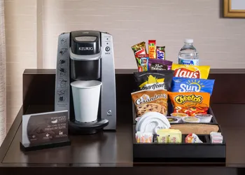 Homewood Suites Phoenix Avondale hotel thumbnail 4