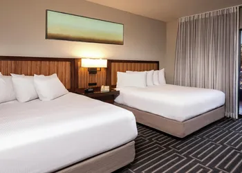 Hilton Phoenix Tapatio Cliffs Resort hotel thumbnail 3