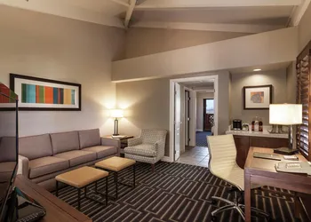 Hilton Phoenix Tapatio Cliffs Resort hotel thumbnail 6