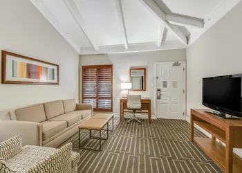 Hilton Phoenix Tapatio Cliffs Resort hotel thumbnail 7