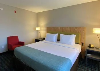 Wingate by Wyndham Chandler/Phoenix hotel thumbnail 5