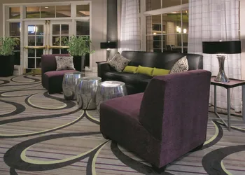 La Quinta Inn & Suites by Wyndham Mesa Superstition Springs hotel thumbnail 2