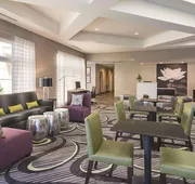 La Quinta Inn & Suites by Wyndham Phoenix Mesa West hotel detail image 3
