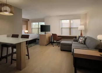 Residence Inn Phoenix Mesa hotel thumbnail 5