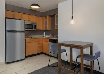 Residence Inn Phoenix Glendale/Peoria hotel thumbnail 8