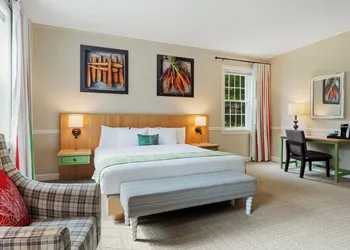 The Essex Resort & Spa hotel thumbnail 3