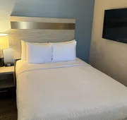 SureStay InnSuites Phoenix Hotel & Suites by Best Western hotel detail image 5