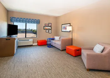 Hampton Inn Phoenix-Airport North hotel thumbnail 8