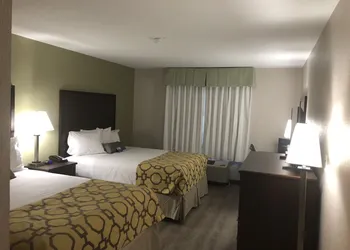 Baymont by Wyndham Phoenix I-10 near 51st Ave hotel thumbnail 7