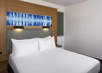 Aloft by Marriott Tempe hotel thumbnail 4